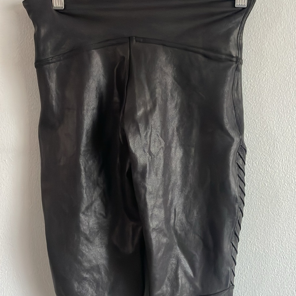 Spanx Faux Leather Black Moto Leggings Size S - Picture 4 of 11